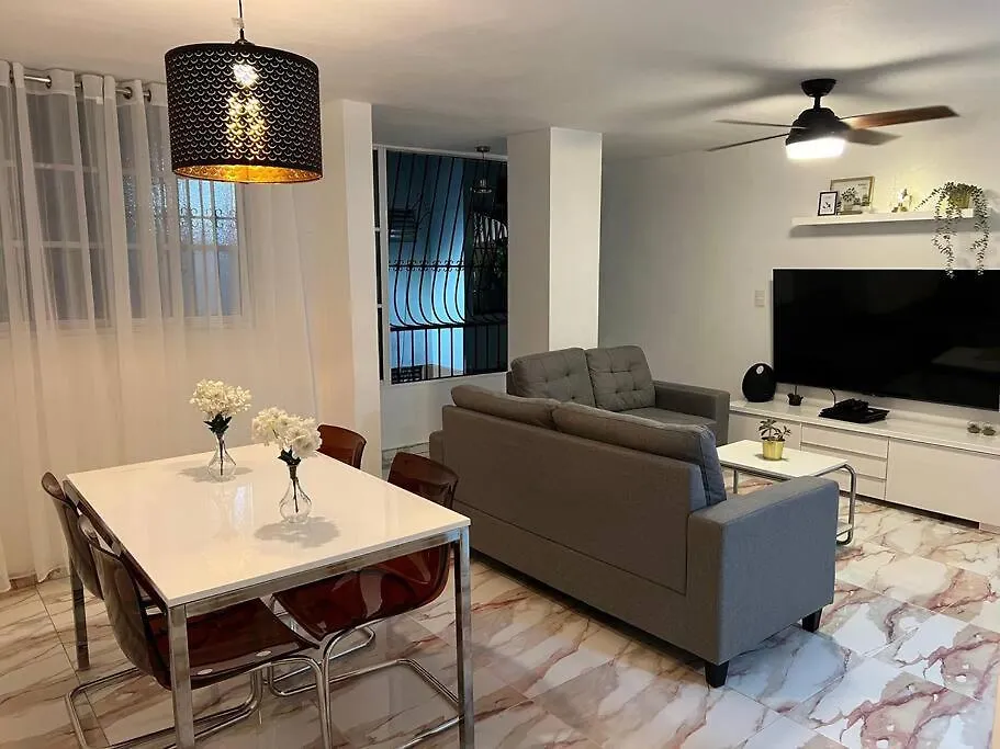 Moderno Apt En La Ciudad サントドミンゴ